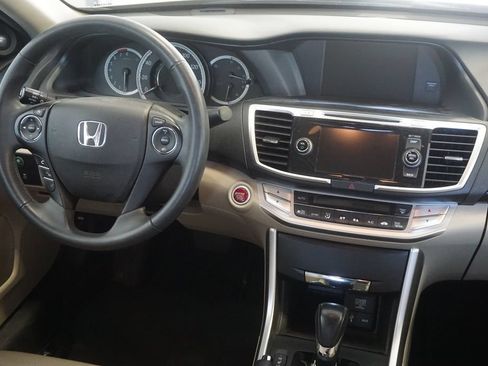 Used 2015 Honda Accord EX-L image 31