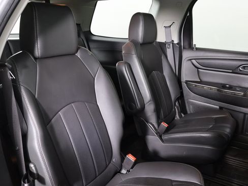 Used 2017 GMC Acadia Limited SLT image 33