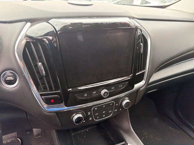 Used 2020 Chevrolet Traverse LT FWD image 7