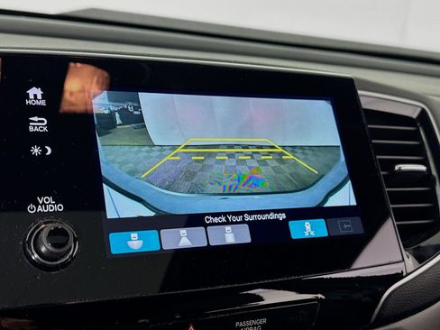 Used 2023 Honda Passport TrailSport image 17