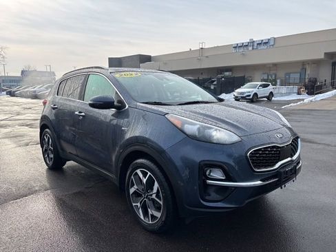 Used 2022 Kia Sportage EX w/ EX Technology Package image 1