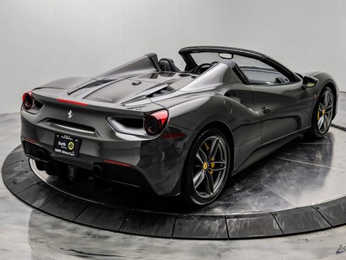 Used 2018 Ferrari 488 Spider RWD image 24