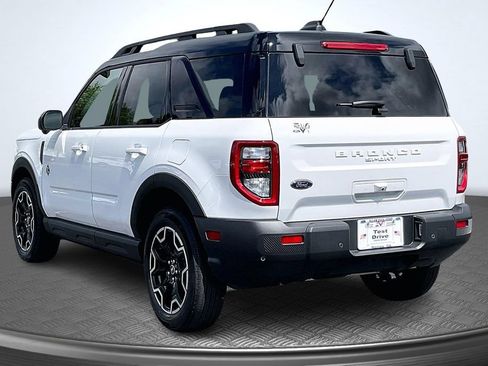 Used 2025 Ford Bronco Sport Outer Banks w/ Outer Banks Tech Package+ AWD/4WD image 5