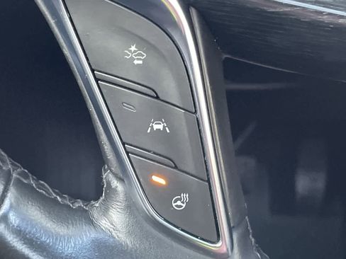 Certified 2024 Cadillac XT5 Premium Luxury w/ LPO, Floor Liner Package image 24