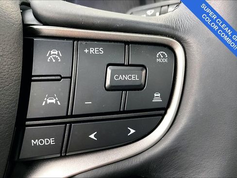 Used 2025 Lexus UX 300h AWD image 27