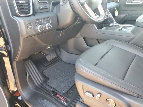 New 2026 GMC Sierra 2500 Denali w/ Denali Reserve Package image 26