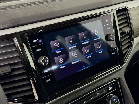 Used 2022 Volkswagen Atlas SE image 14