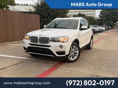 Used 2017 BMW X3 sDrive28i image 1
