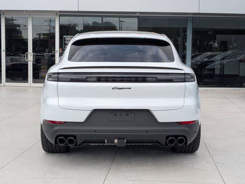 New 2026 Porsche Cayenne E-Hybrid Coupe AWD/4WD image 10