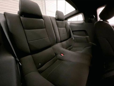 Used 2012 Ford Mustang Coupe RWD image 26