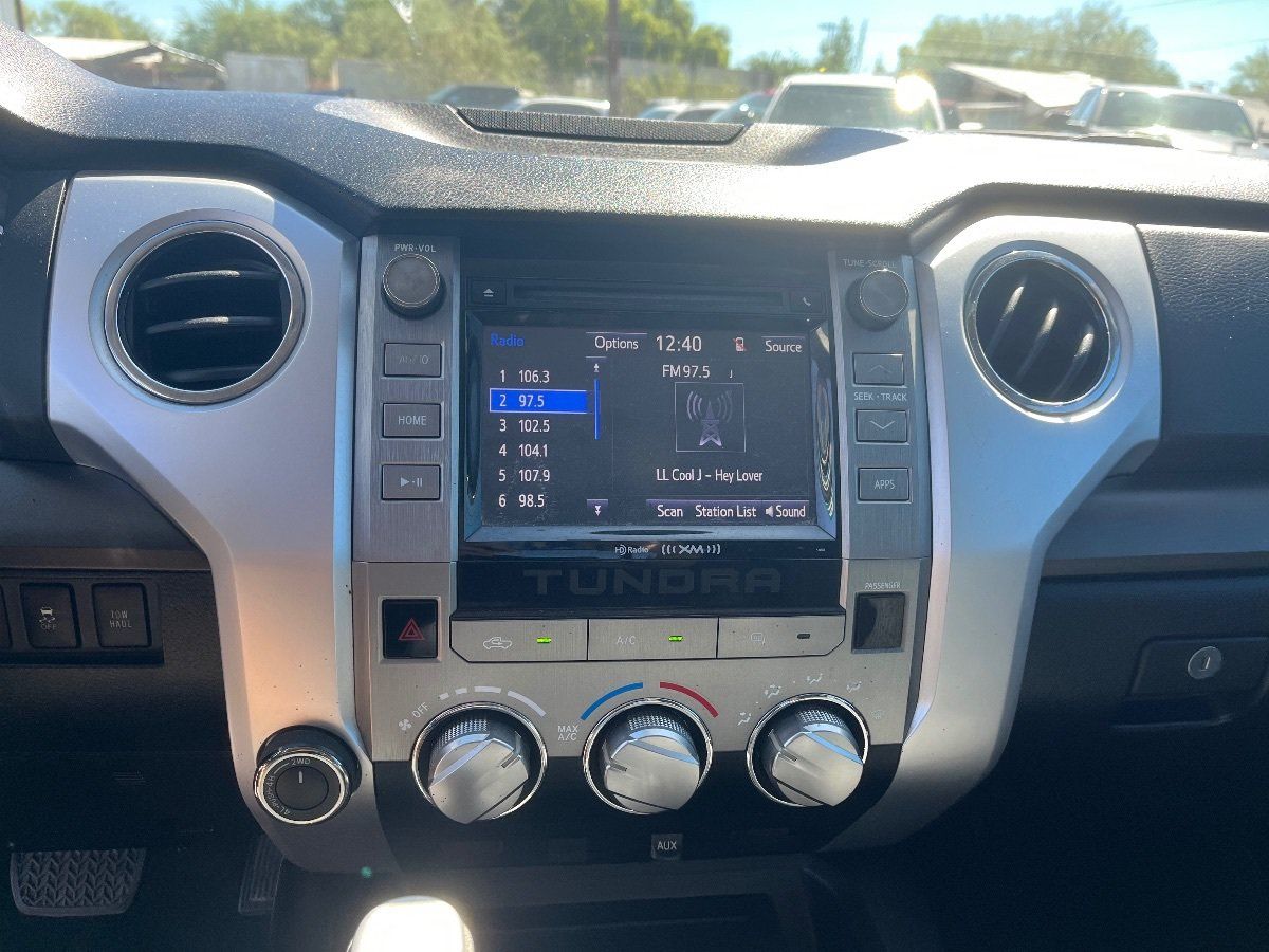 Used 2014 Toyota Tundra SR5 w/ SR5 Upgrade Package AWD/4WD image 9