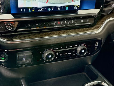 Certified 2023 Chevrolet Silverado 1500 RST image 11