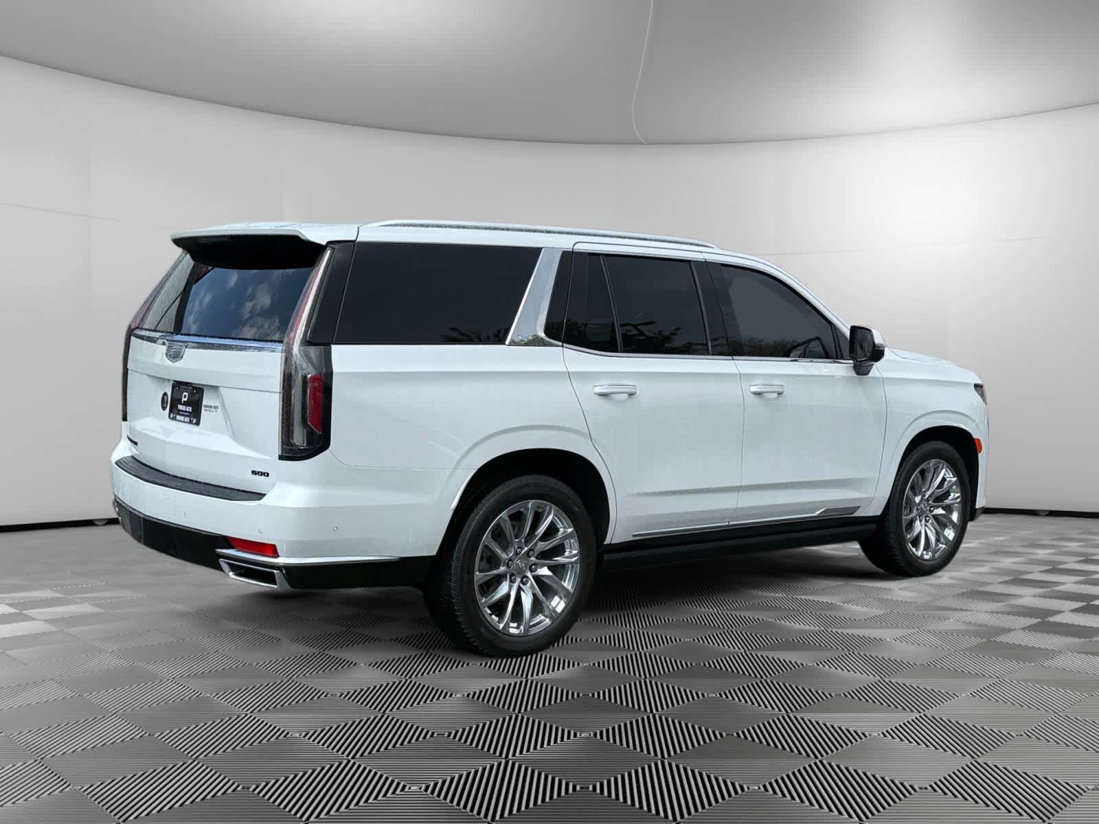 Used 2022 Cadillac Escalade Premium Luxury w/ Performance Package AWD/4WD image 5