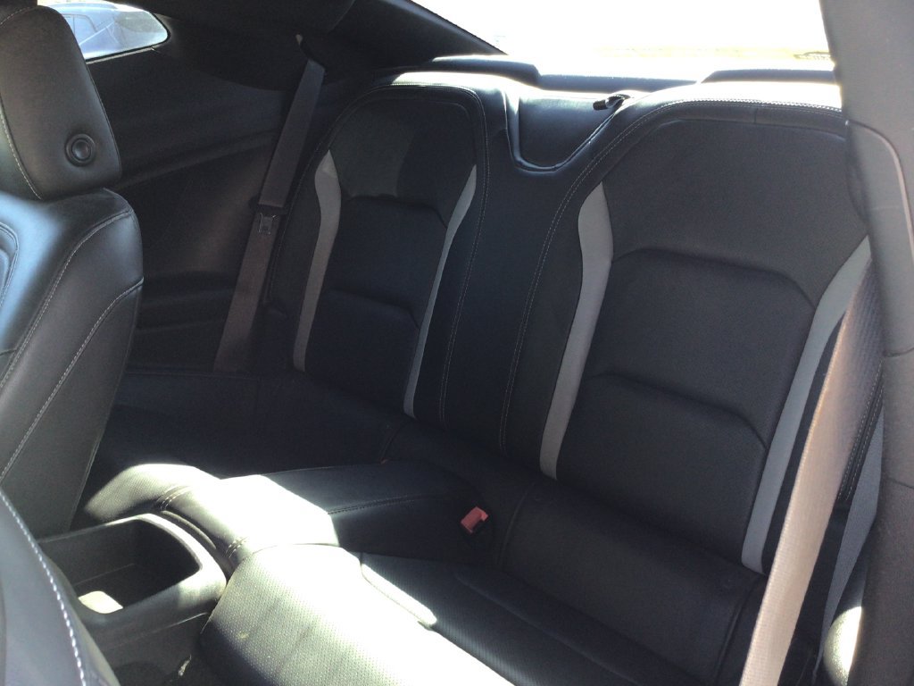 Used 2016 Chevrolet Camaro LT RWD image 31