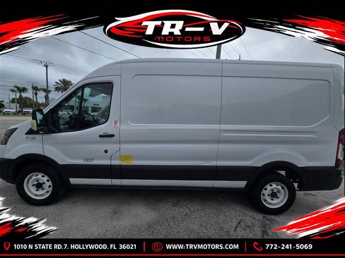 Used 2019 Ford Transit 150 148 Medium Roof RWD image 6
