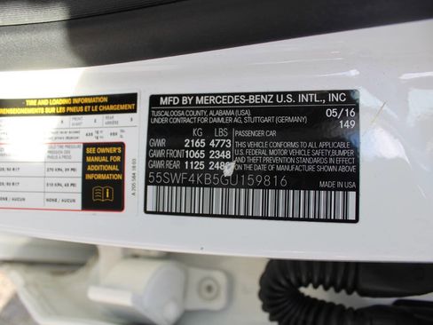 Used 2016 Mercedes-Benz C 300 4MATIC Sedan image 44