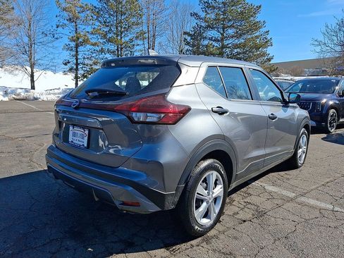 Used 2025 Nissan Kicks Play S image 16
