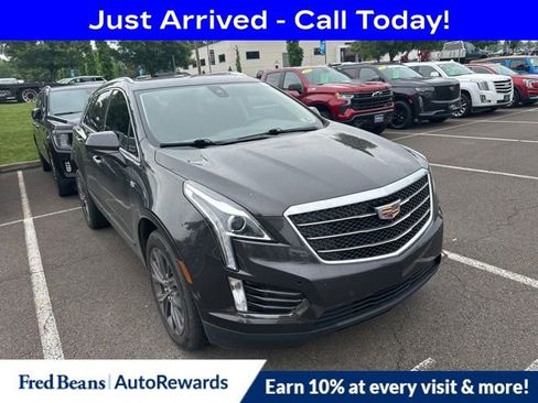 Used 2018 Cadillac XT5 Luxury w/ LPO, Black Ice Package AWD/4WD image 1