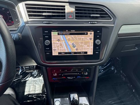 Certified 2023 Volkswagen Tiguan SEL R-Line AWD/4WD image 17