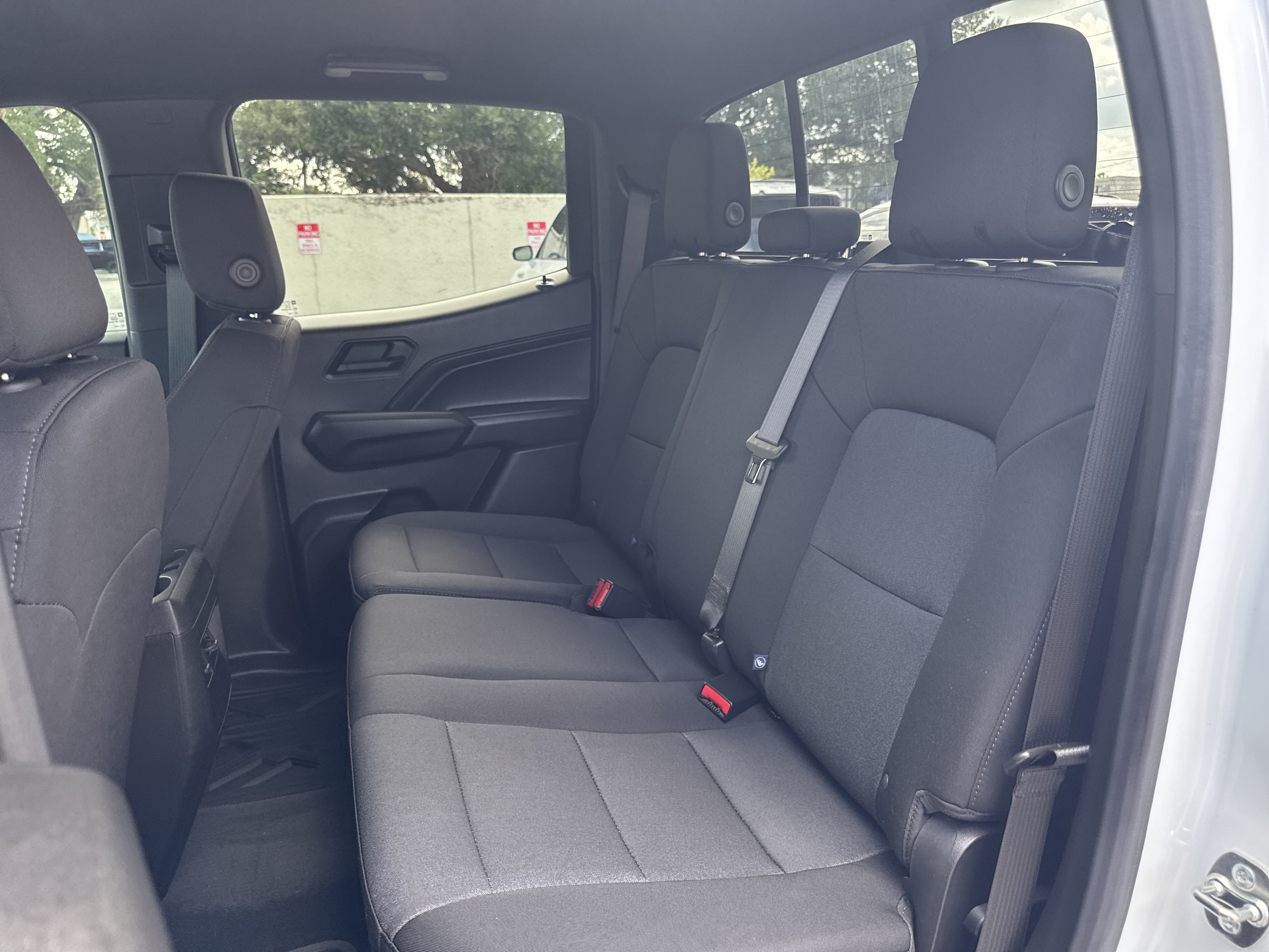 Certified 2024 Chevrolet Colorado Trail Boss AWD/4WD image 18