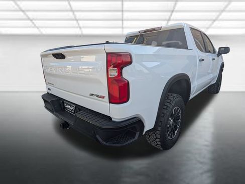 Used 2024 Chevrolet Silverado 1500 ZR2 AWD/4WD image 32