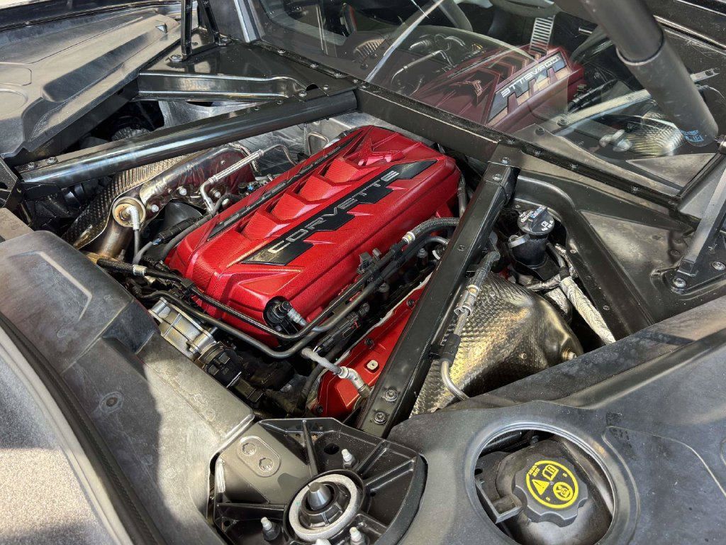 Used 2023 Chevrolet Corvette Stingray Premium Cpe w/ Z51 Performance Package RWD image 29