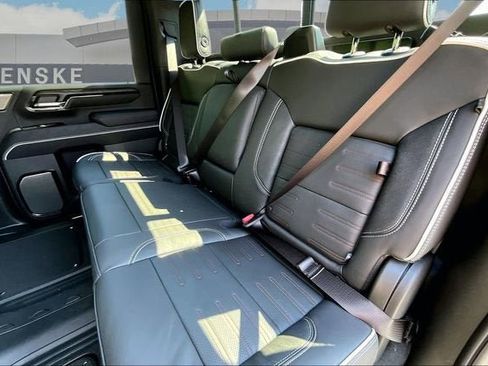 New 2026 GMC Sierra 2500 AT4X AWD/4WD image 12
