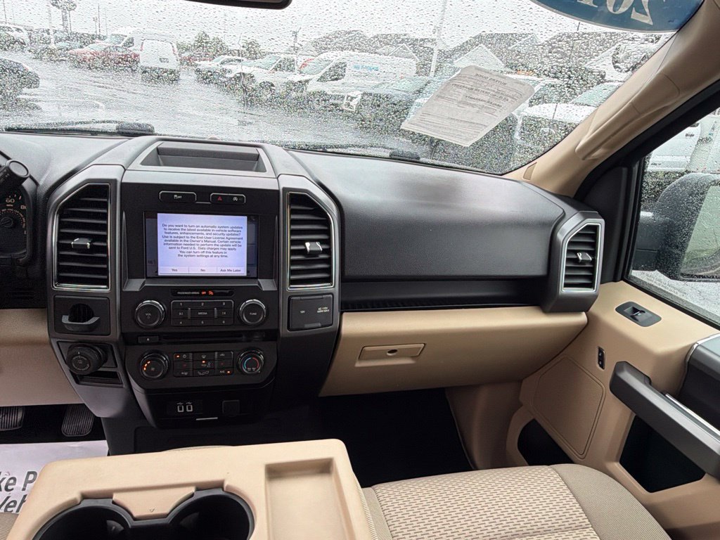 Used 2017 Ford F150 XLT w/ Equipment Group 302A Luxury RWD image 24
