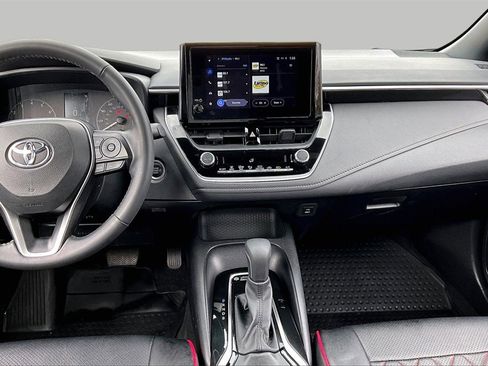 Used 2023 Toyota Corolla SE image 6