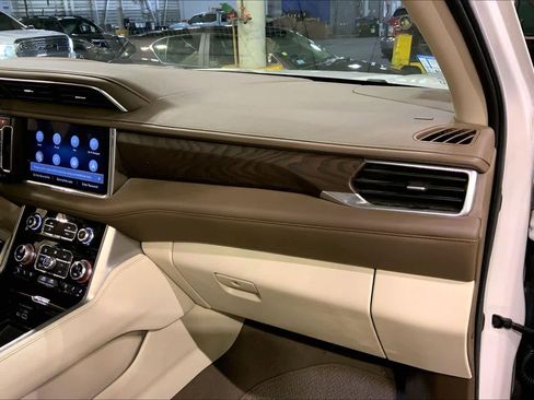 Used 2021 GMC Yukon Denali image 18