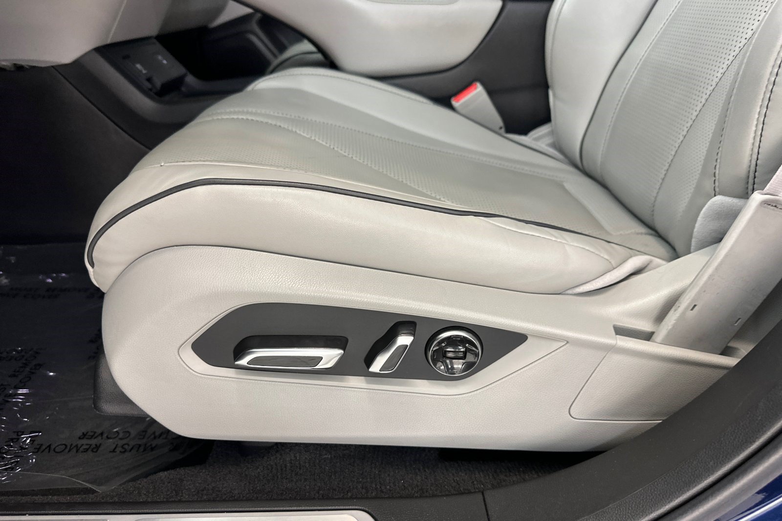 Used 2024 Acura RDX w/ Advance Package AWD/4WD image 14