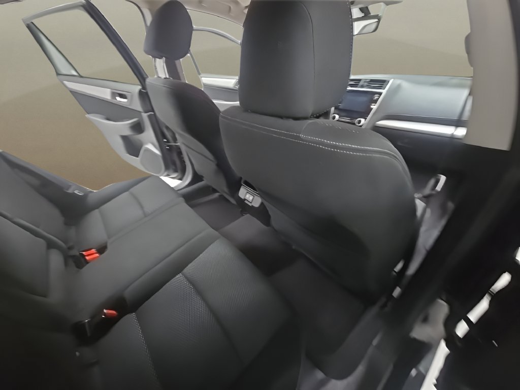 Used 2019 Subaru Outback 2.5i Premium AWD/4WD image 23