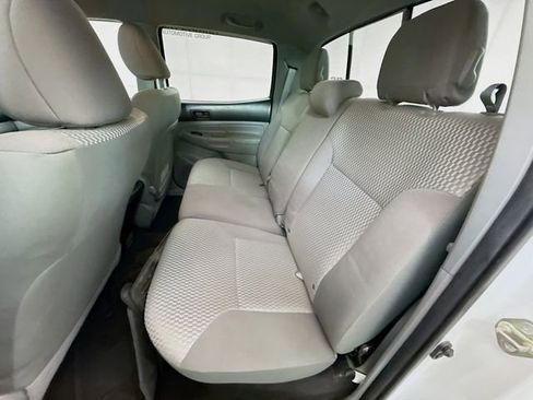 Used 2015 Toyota Tacoma 4x4 Double Cab image 22