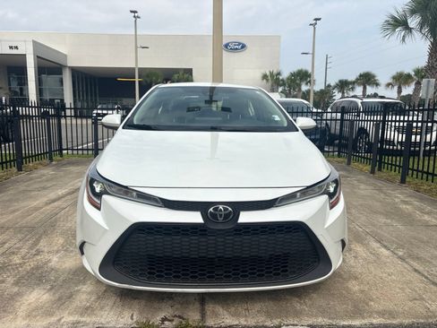 Used 2022 Toyota Corolla LE FWD image 17