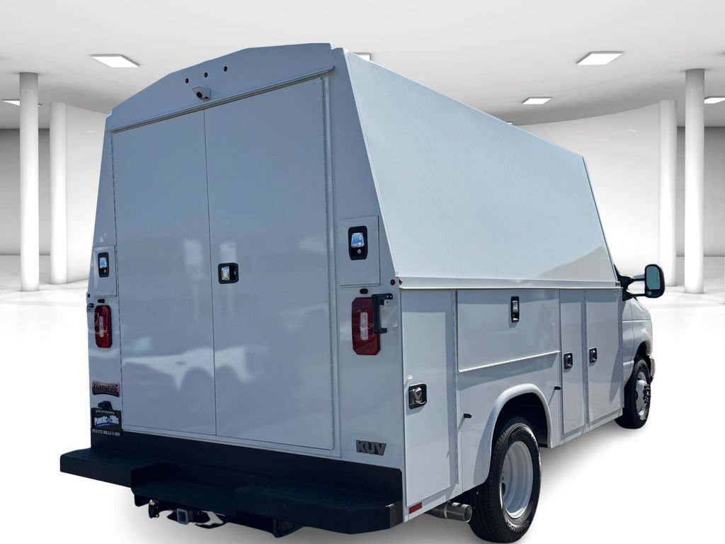New 2026 Ford E-350 and Econoline 350 Super Duty w/ Power Equipment Group RWD image 4