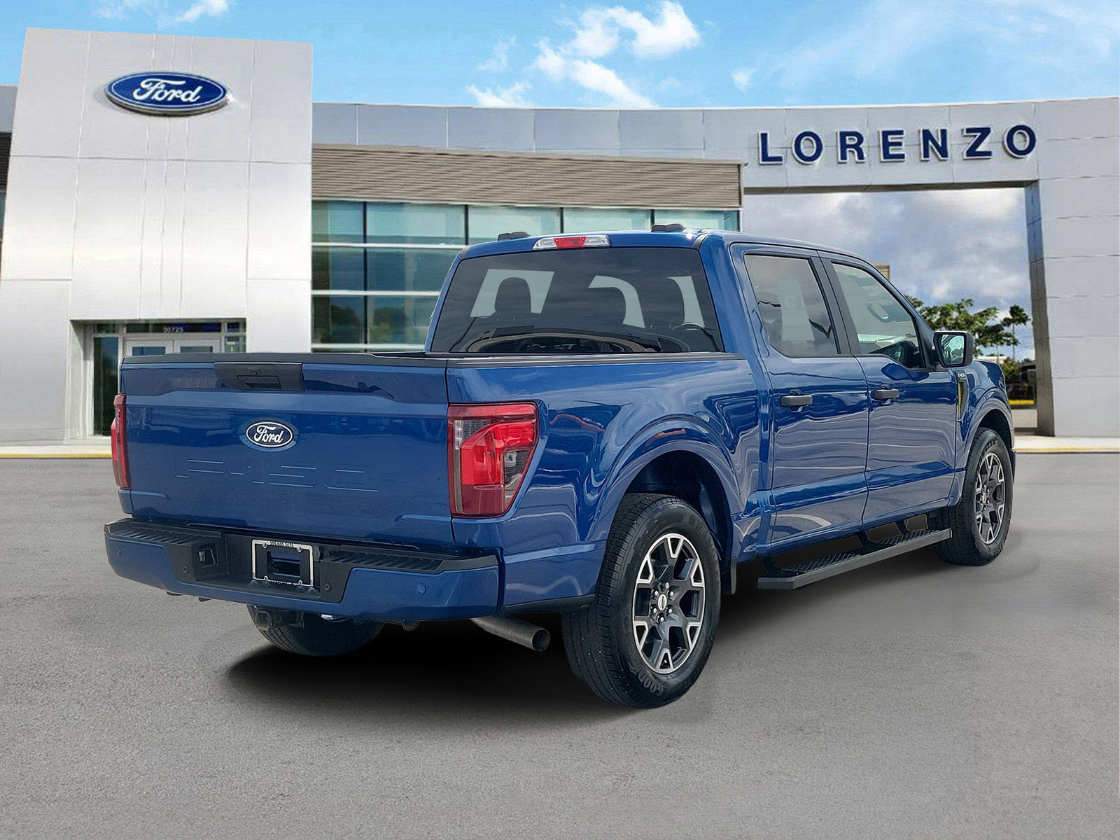 Used 2025 Ford F150 STX w/ Equipment Group 200A RWD image 5