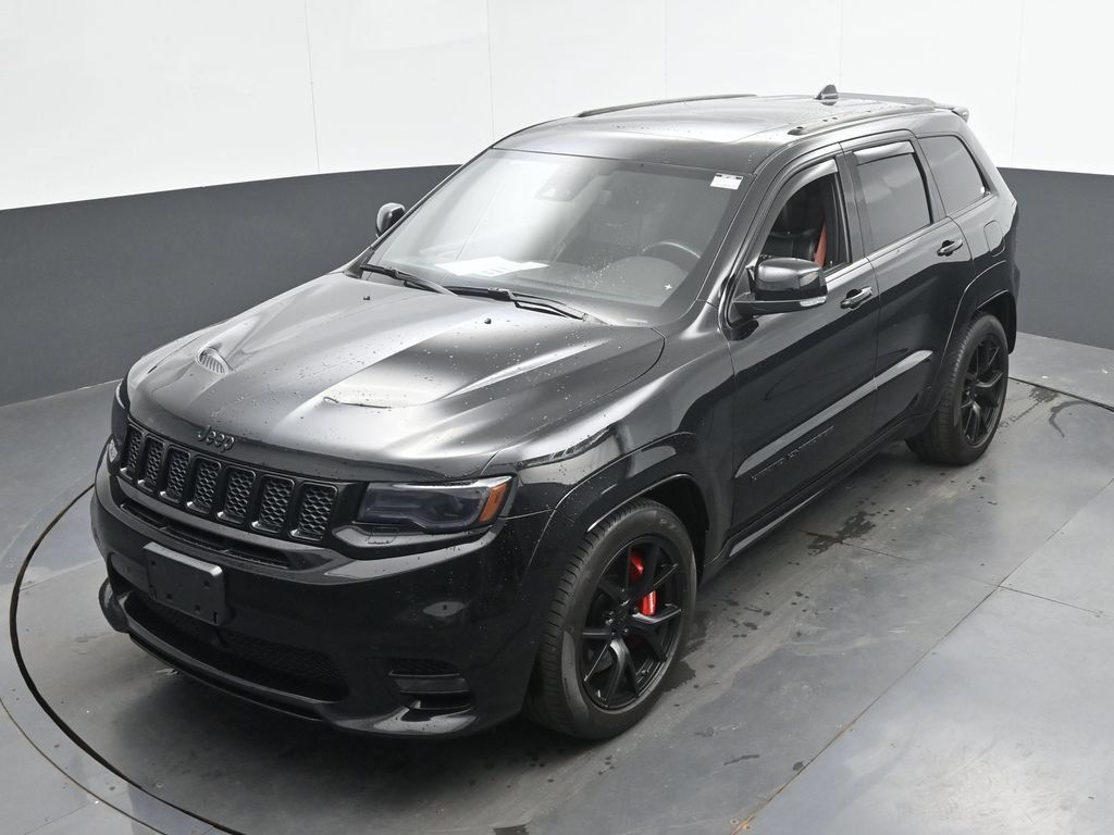 Used 2020 Jeep Grand Cherokee SRT w/ Trailer Tow Group IV AWD/4WD image 40