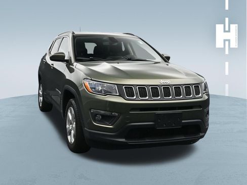 Used 2021 Jeep Compass Latitude AWD/4WD image 1