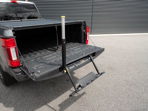 Used 2022 Ford F250 Limited AWD/4WD image 33