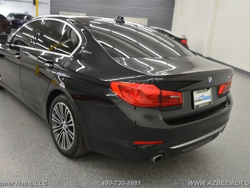 Used 2018 BMW 530e image 12