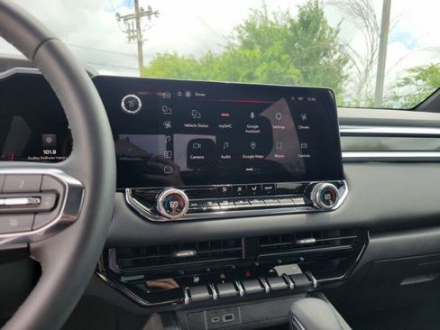 Used 2026 GMC Canyon Elevation w/ Convenience Package AWD/4WD image 16