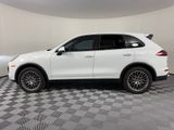 Used 2016 Porsche Cayenne image 2