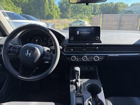 Used 2023 Honda Civic LX image 10