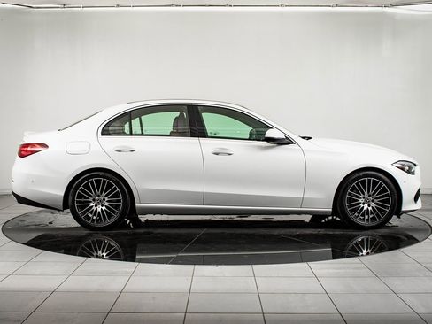 Used 2022 Mercedes-Benz C 300 4MATIC Sedan image 11