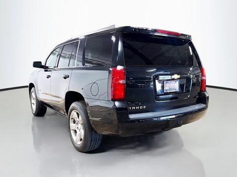 Used 2017 Chevrolet Tahoe LT w/ Luxury Package AWD/4WD image 8