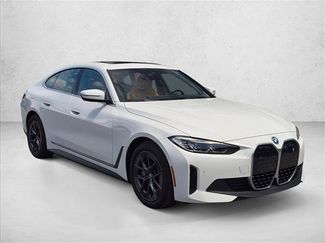 Used 2023 BMW i4 eDrive35 RWD video 3