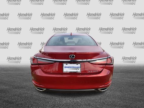 Certified 2025 Lexus ES 350 w/ Premium Package image 9
