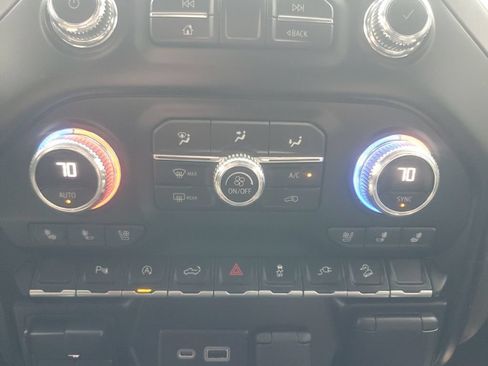 Used 2021 GMC Sierra 1500 Denali AWD/4WD image 27