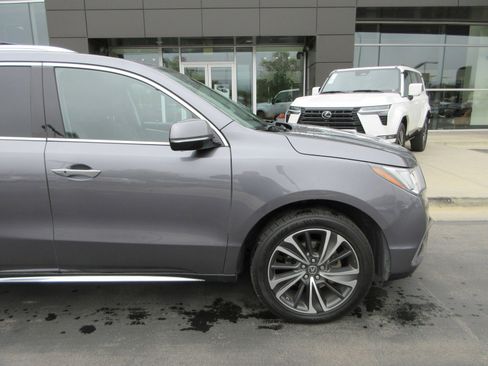 Used 2020 Acura MDX SH-AWD w/ Technology Package image 13