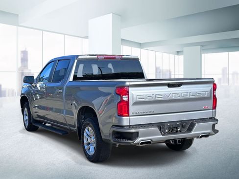Used 2023 Chevrolet Silverado 1500 RST w/ Z71 Off-Road Package AWD/4WD image 3